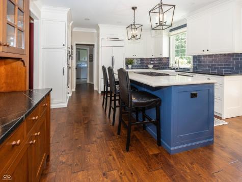 8708 Highwood Lane Indianapolis IN 46278