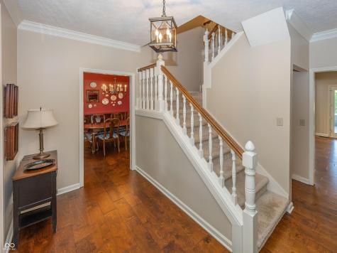 8708 Highwood Lane Indianapolis IN 46278