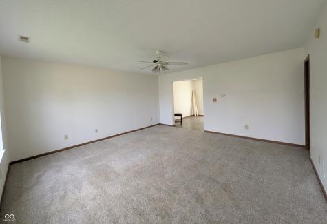 1685 Thresher Drive Columbus IN 47201