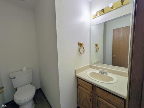 1685 Thresher Drive Columbus IN 47201
