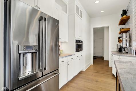 565 Old Ashbury Road Westfield IN 46074