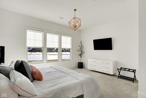 565 Old Ashbury Road Westfield IN 46074