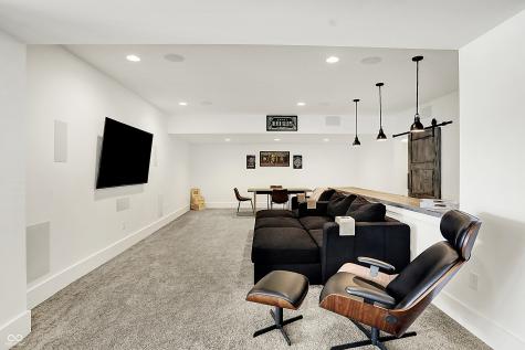 565 Old Ashbury Road Westfield IN 46074