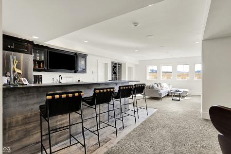 565 Old Ashbury Road Westfield IN 46074