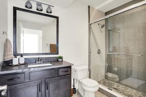 565 Old Ashbury Road Westfield IN 46074