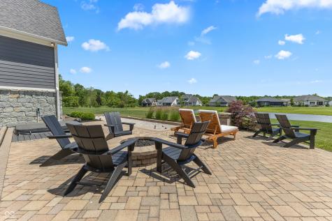 565 Old Ashbury Road Westfield IN 46074