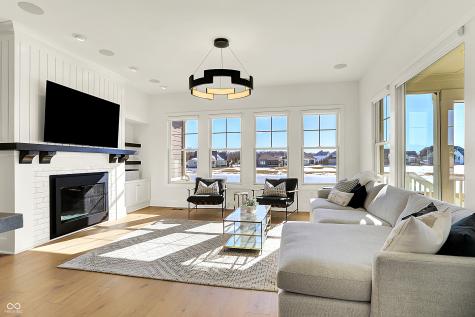 565 Old Ashbury Road Westfield IN 46074