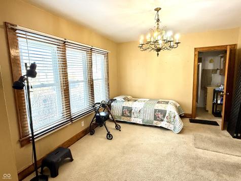 1037 Central Avenue Columbus IN 47201