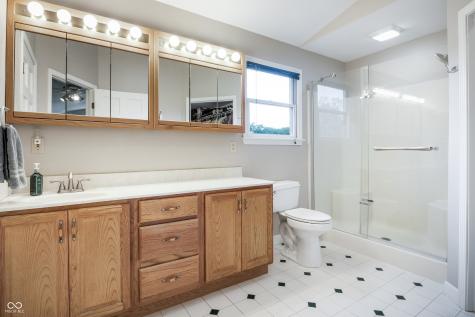 413 N Gray Road Connersville IN 47331