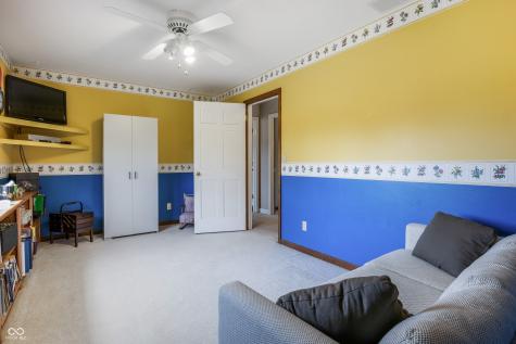 413 N Gray Road Connersville IN 47331