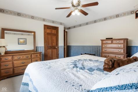 413 N Gray Road Connersville IN 47331