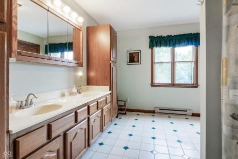 413 N Gray Road Connersville IN 47331