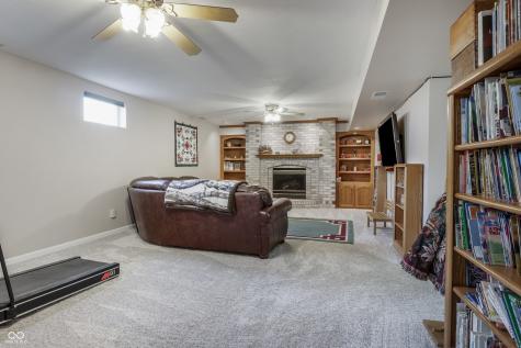 413 N Gray Road Connersville IN 47331