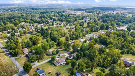 413 N Gray Road Connersville IN 47331