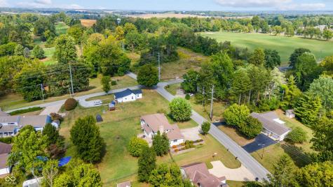 413 N Gray Road Connersville IN 47331