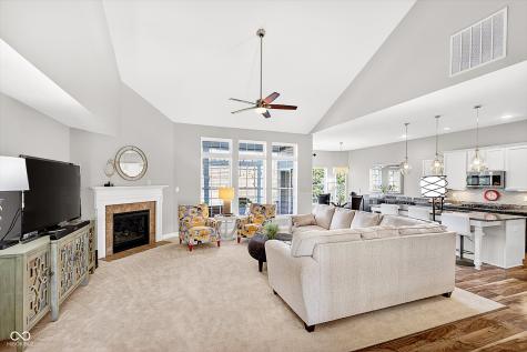 13852 Ambria Drive Mccordsville IN 46055