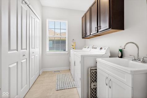 13852 Ambria Drive Mccordsville IN 46055