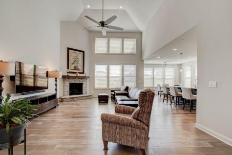 3823 Sugar Pine Lane Zionsville IN 46077