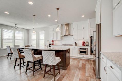 3823 Sugar Pine Lane Zionsville IN 46077