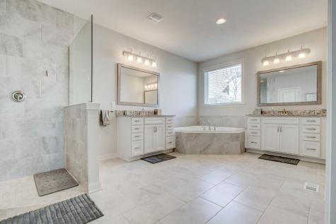 3823 Sugar Pine Lane Zionsville IN 46077
