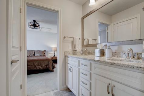 3823 Sugar Pine Lane Zionsville IN 46077