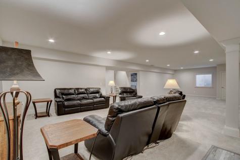 3823 Sugar Pine Lane Zionsville IN 46077