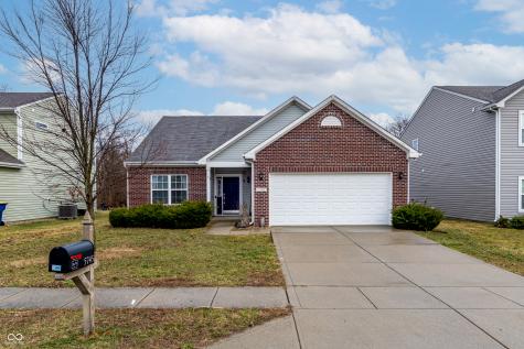 5745 High Grass Lane Indianapolis IN 46235