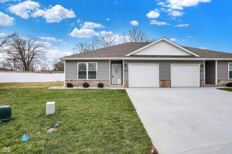1651 W Paula Drive Columbus IN 47201