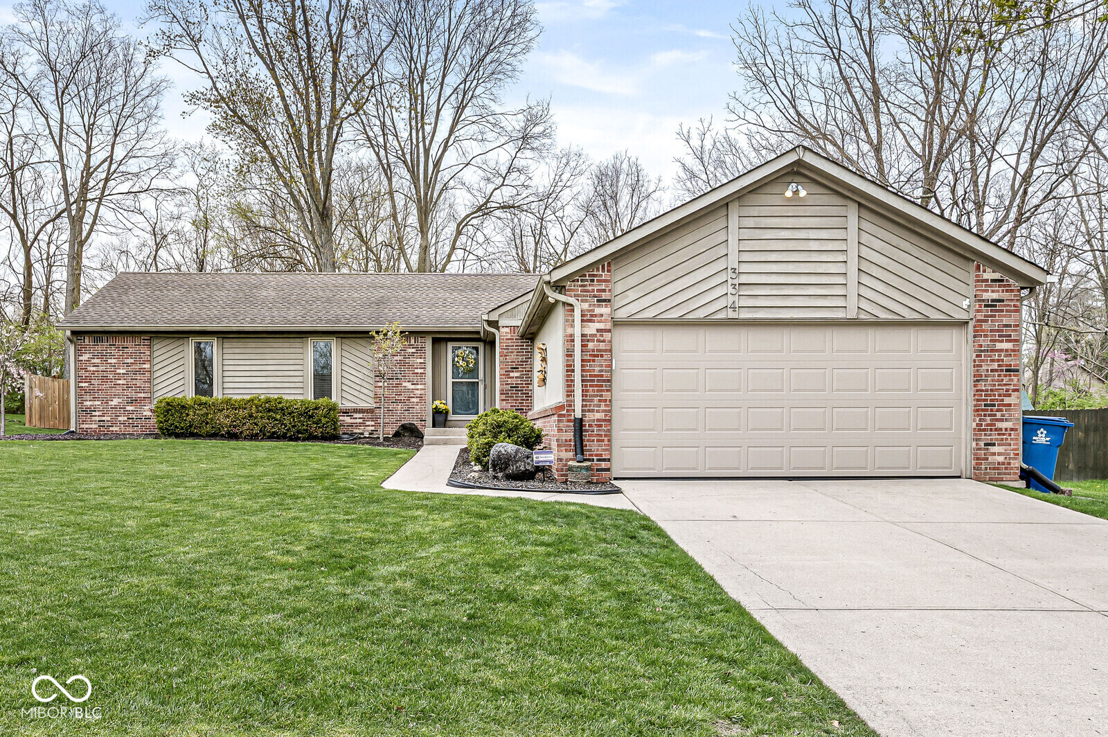 334 Stonehedge Drive Carmel IN 46032