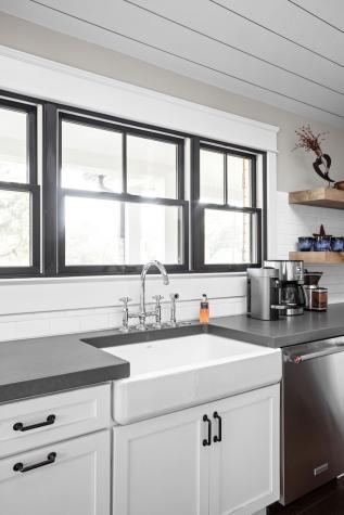 550 N Elm Street Zionsville IN 46077