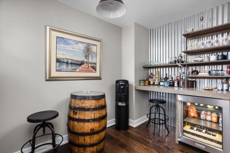 550 N Elm Street Zionsville IN 46077