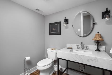 550 N Elm Street Zionsville IN 46077