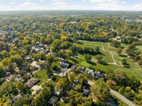 550 N Elm Street Zionsville IN 46077