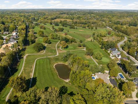 550 N Elm Street Zionsville IN 46077
