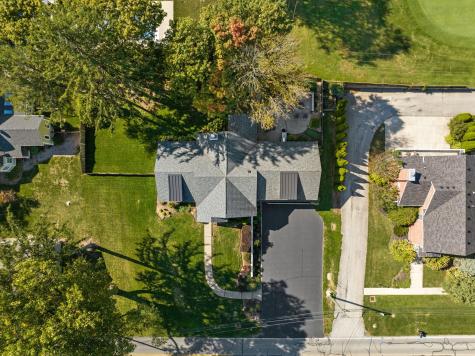 550 N Elm Street Zionsville IN 46077