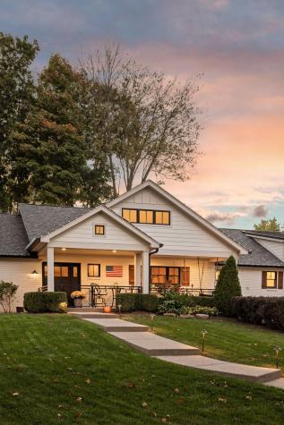 550 N Elm Street Zionsville IN 46077