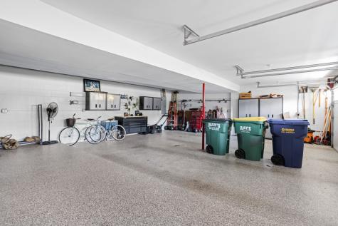 550 N Elm Street Zionsville IN 46077