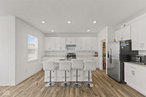 7234 Darley Lane Indianapolis IN 46259