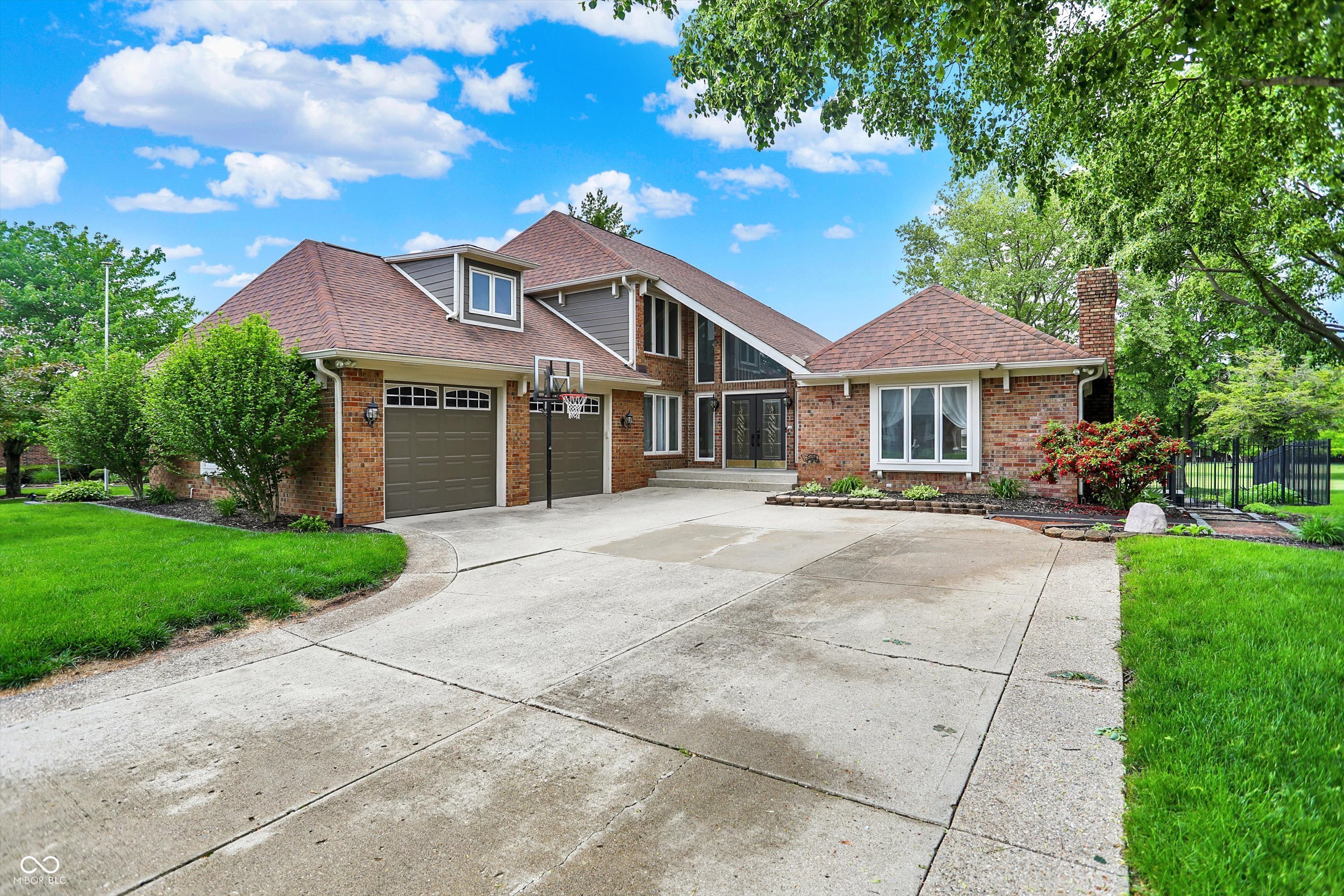 676 La Placita Street Greenwood IN 46143