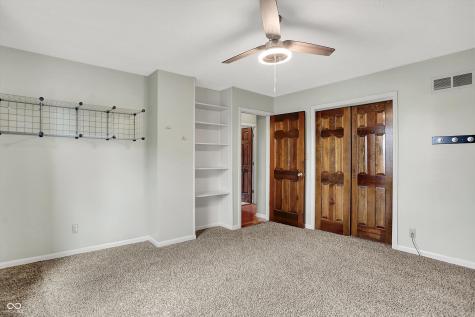 676 La Placita Street Greenwood IN 46143