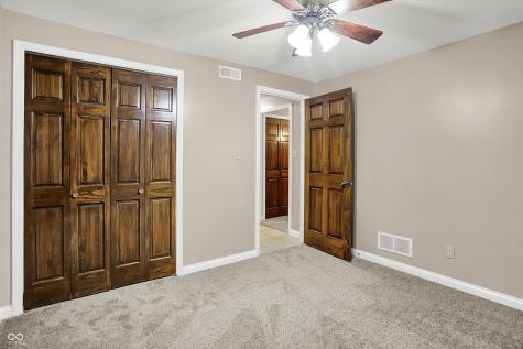 676 La Placita Street Greenwood IN 46143