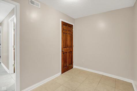676 La Placita Street Greenwood IN 46143