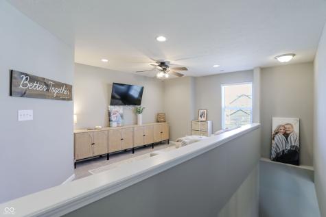 1384 Tanager Way Greenwood IN 46143
