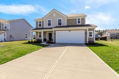 1384 Tanager Way Greenwood IN 46143
