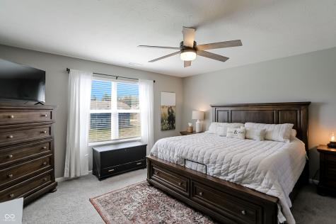 1384 Tanager Way Greenwood IN 46143