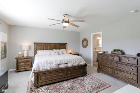 1384 Tanager Way Greenwood IN 46143