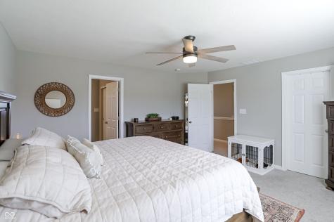 1384 Tanager Way Greenwood IN 46143