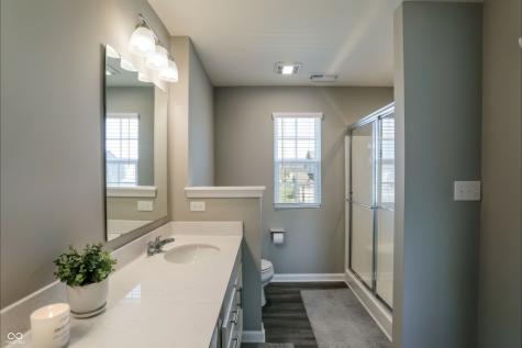 1384 Tanager Way Greenwood IN 46143