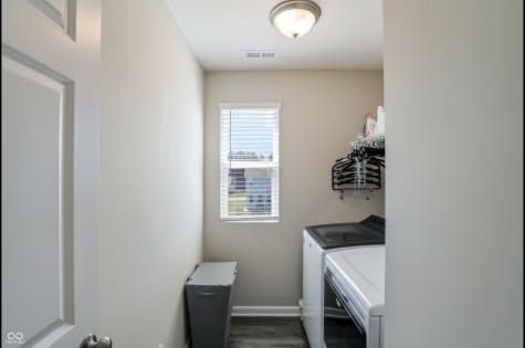 1384 Tanager Way Greenwood IN 46143