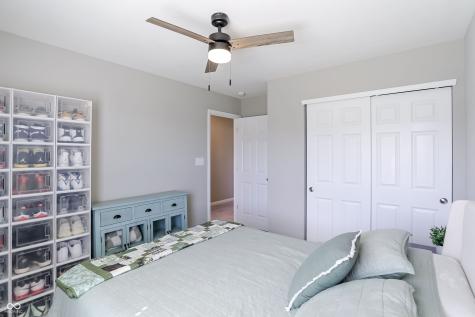 1384 Tanager Way Greenwood IN 46143